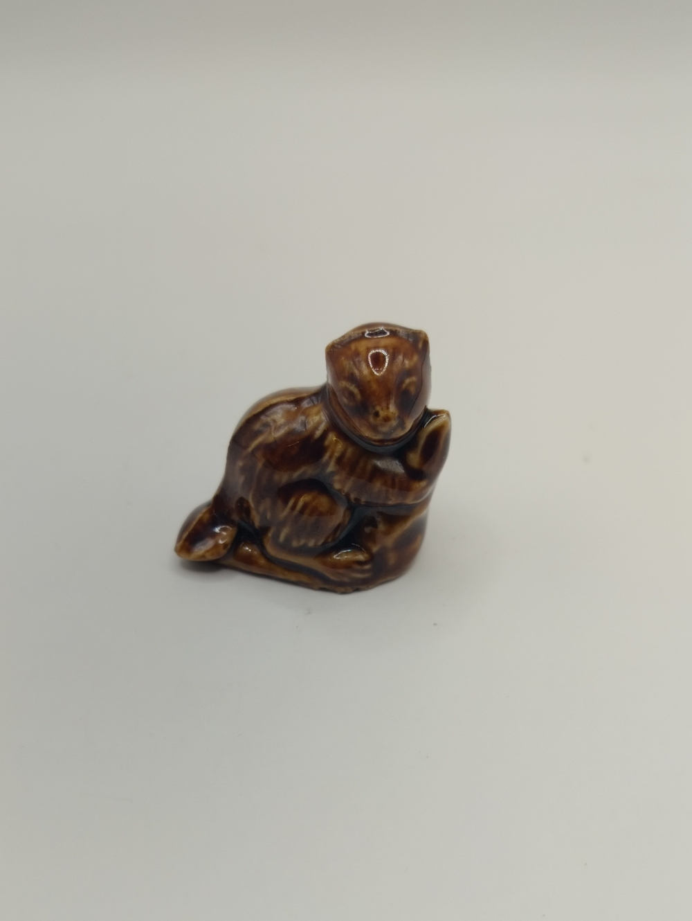 Vintage Wade Whimsies England Beaver Red Rose Tea Miniature Pottery